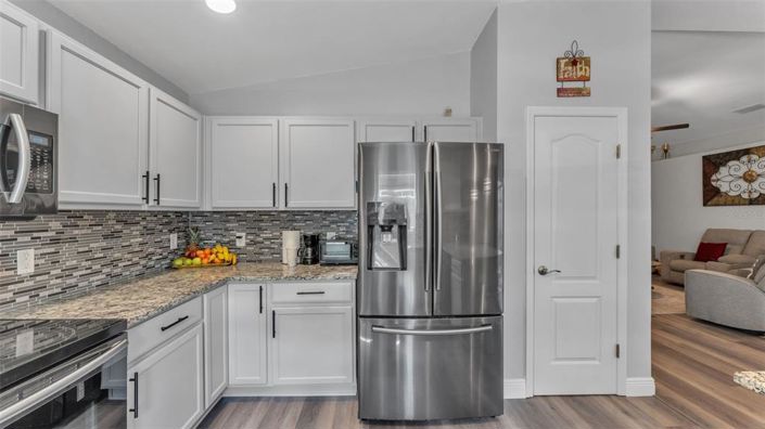 Image No.9-3 Bed House for sale