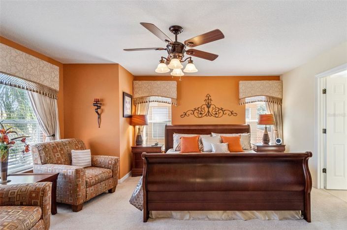 Image No.15-4 Bed House for sale