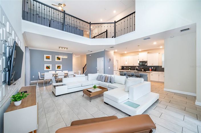 Image No.30-5 Bed House for sale