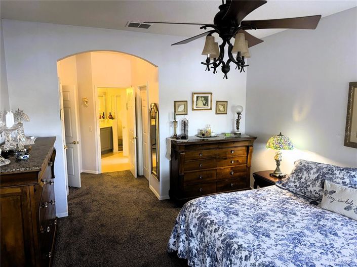 Image No.21-2 Bed House for sale