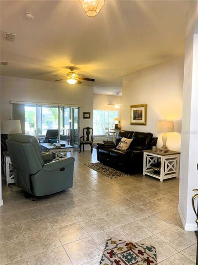 Image No.5-Maison de 2 chambres à vendre à Saint John