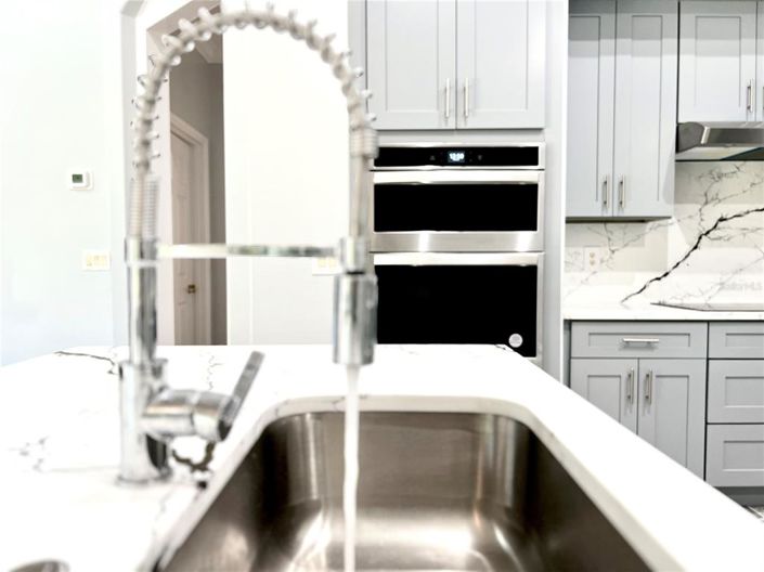 Image No.15-6 Bed House for sale