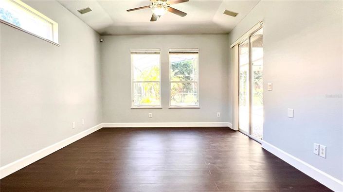 Image No.34-6 Bed House for sale