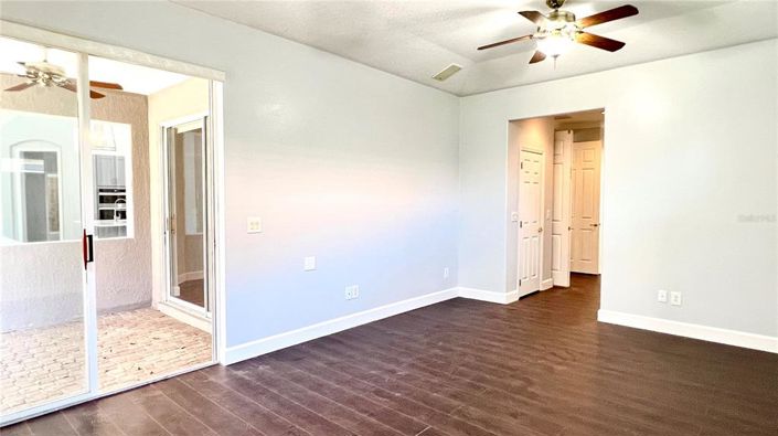 Image No.36-6 Bed House for sale