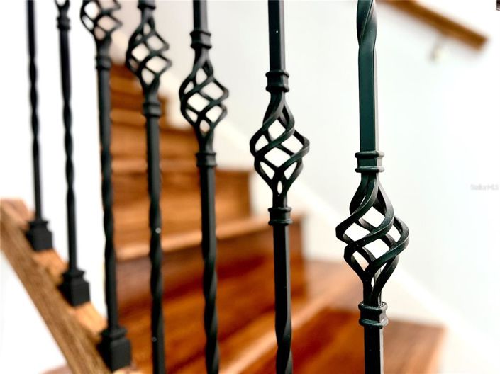 Image No.47-6 Bed House for sale