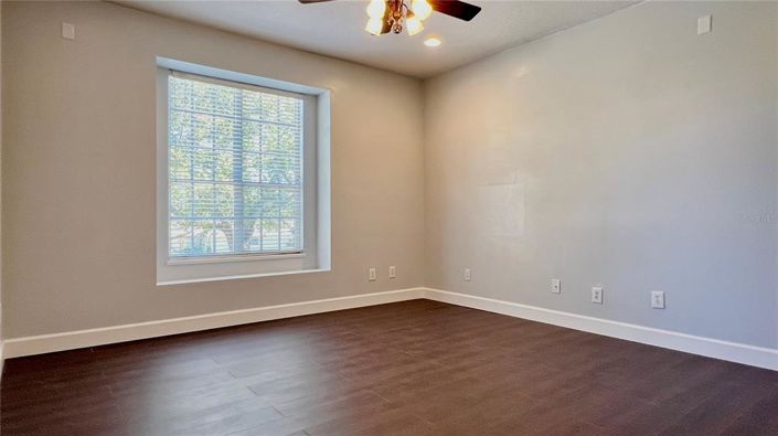 Image No.50-6 Bed House for sale