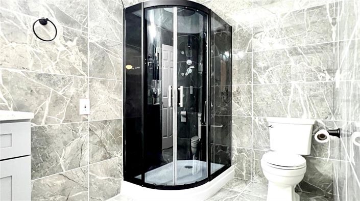 Image No.54-6 Bed House for sale