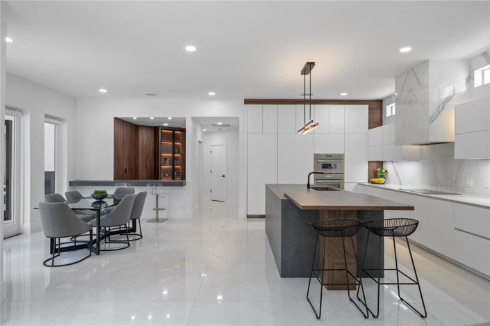 Image No.8-Maison de 5 chambres à vendre à Saint John