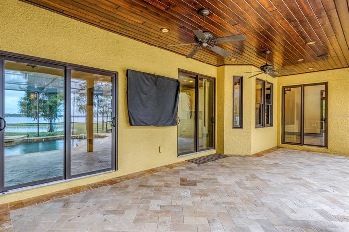 Image No.22-5 Bed House for sale