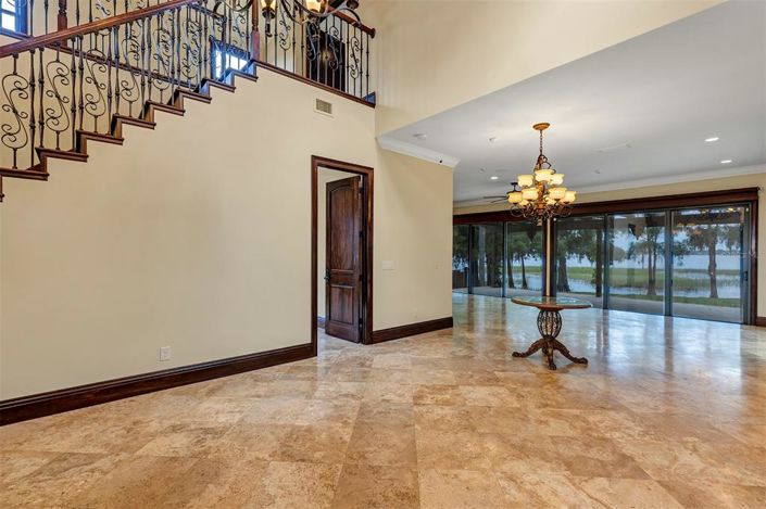 Image No.29-5 Bed House for sale