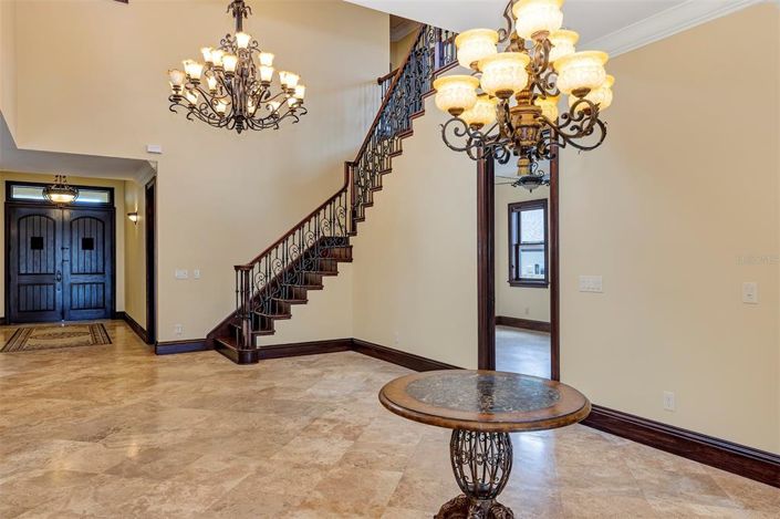 Image No.33-5 Bed House for sale