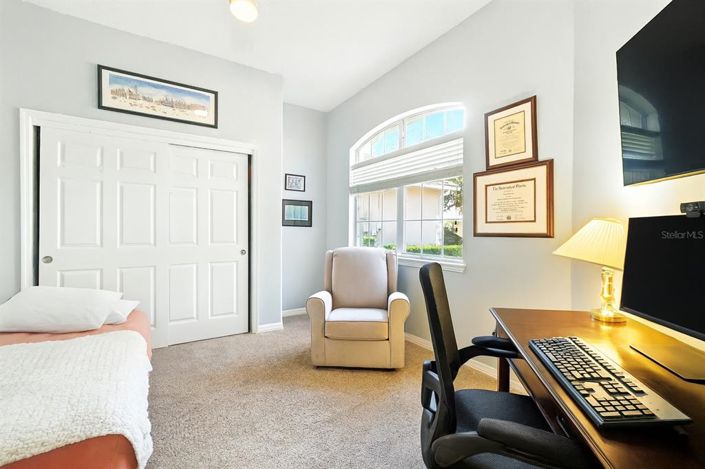 Image No.17-3 Bed House for sale