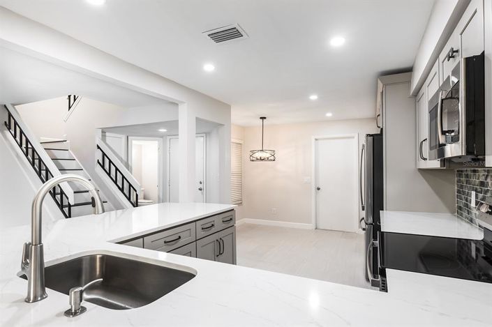 Image No.4-Maison de ville de 3 chambres à vendre à Saint John