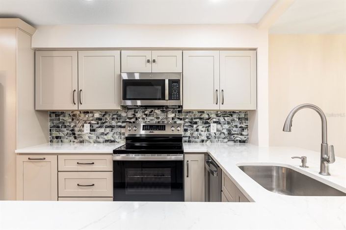 Image No.8-Maison de ville de 3 chambres à vendre à Saint John