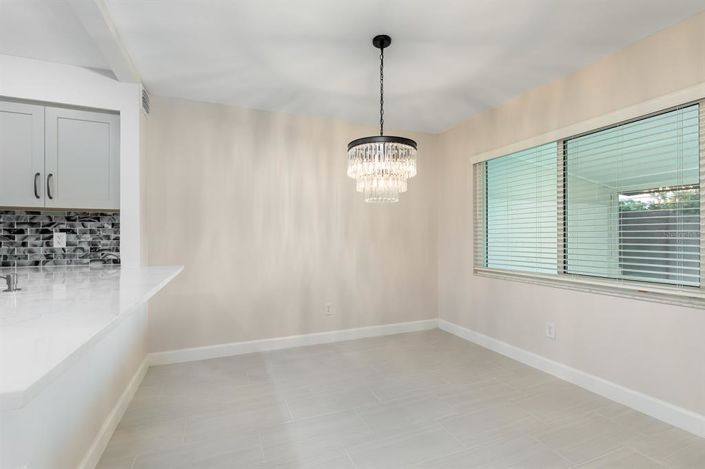 Image No.9-Maison de ville de 3 chambres à vendre à Saint John