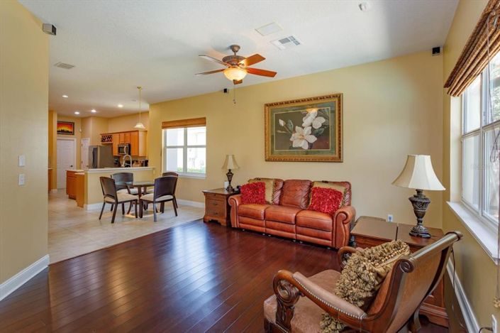 Image No.16-3 Bed House for sale