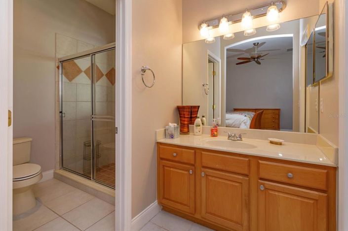 Image No.21-3 Bed House for sale