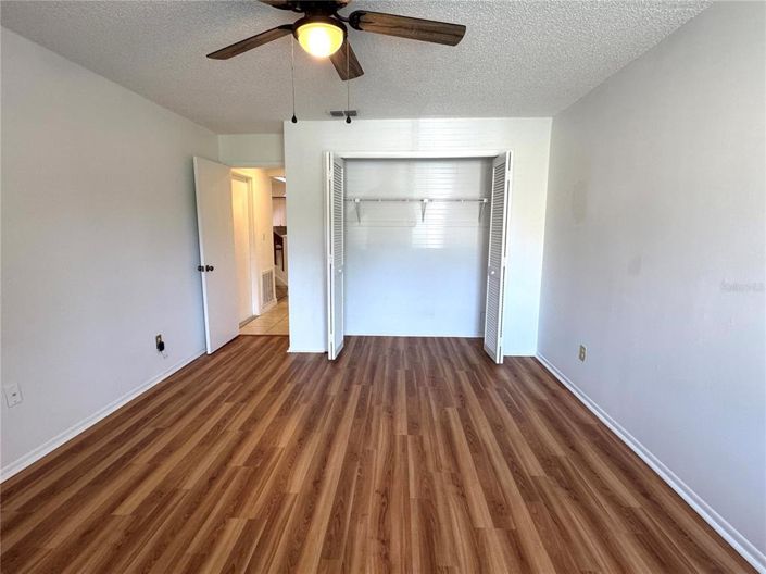 Image No.22-2 Bed Townhouse for sale