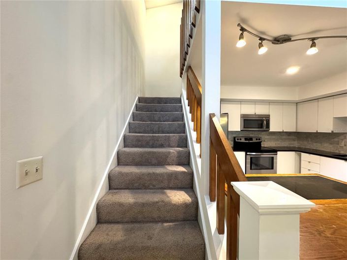 Image No.23-2 Bed Townhouse for sale