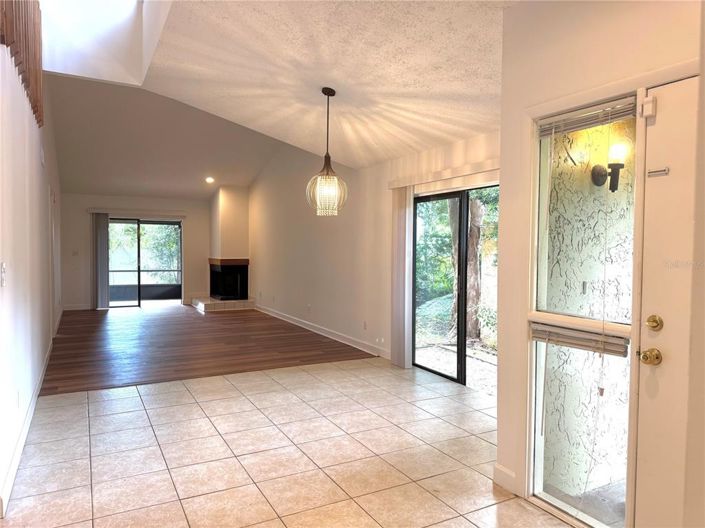 Image No.4-2 Bed Townhouse for sale