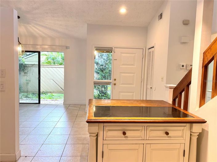 Image No.7-2 Bed Townhouse for sale