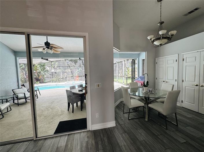 Image No.17-4 Bed House for sale