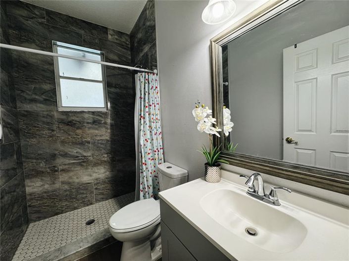 Image No.23-4 Bed House for sale