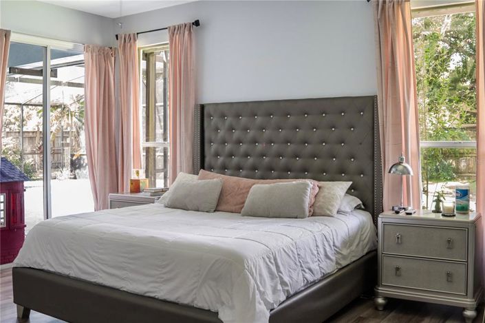 Image No.24-4 Bed House for sale