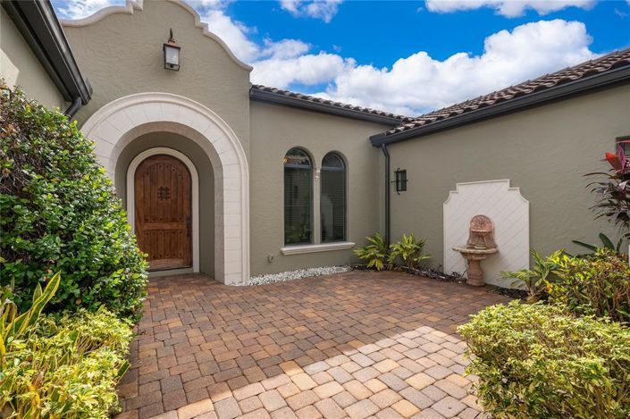 Image No.5-4 Bed House for sale