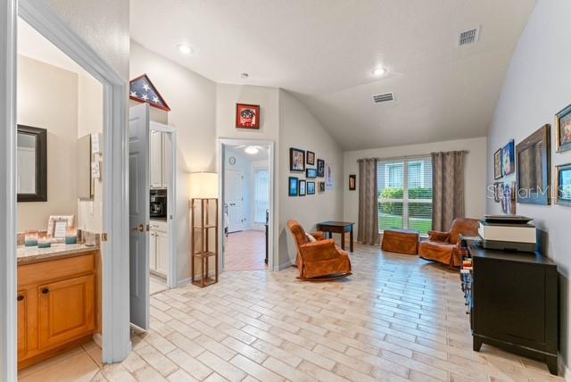 Image No.8-3 Bed House for sale