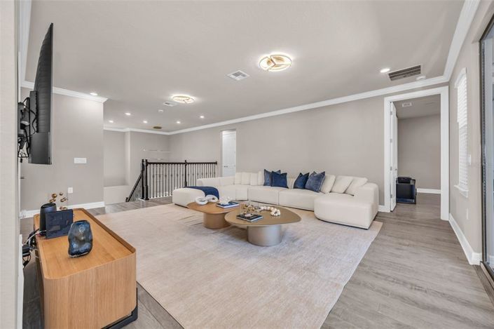 Image No.32-6 Bed House for sale