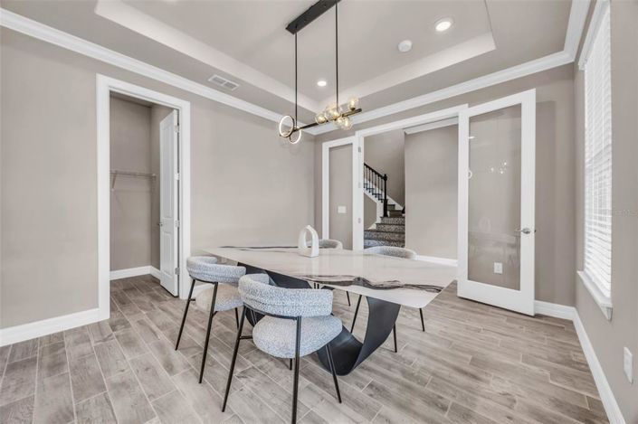 Image No.9-6 Bed House for sale