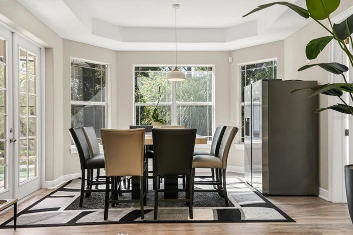 Image No.12-4 Bed House for sale