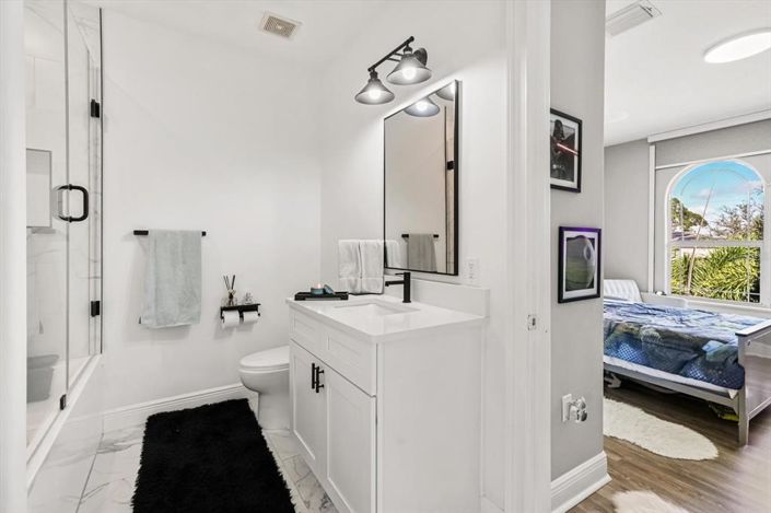 Image No.21-4 Bed House for sale