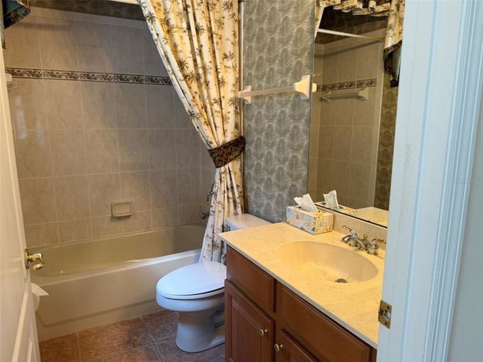 Image No.23-5 Bed House for sale