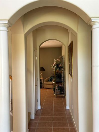 Image No.3-5 Bed House for sale