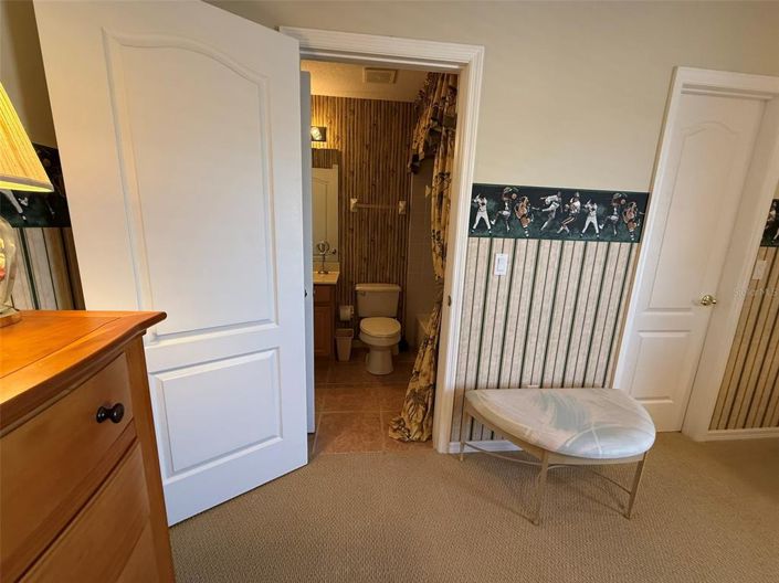 Image No.36-5 Bed House for sale