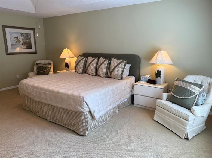 Image No.43-5 Bed House for sale