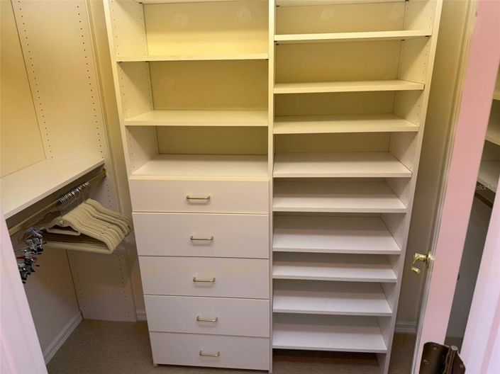 Image No.53-5 Bed House for sale