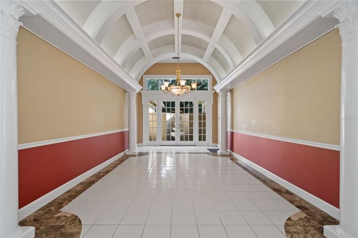 Image No.10-5 Bed House for sale