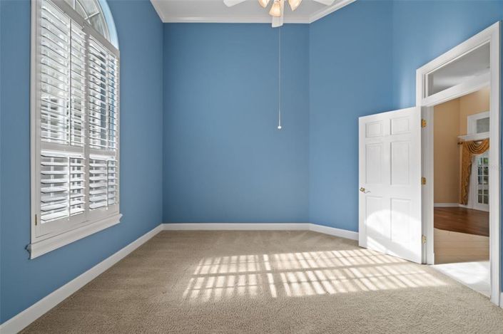 Image No.27-5 Bed House for sale