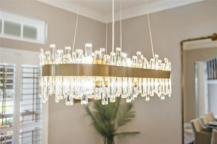 Image No.20-5 Bed House for sale