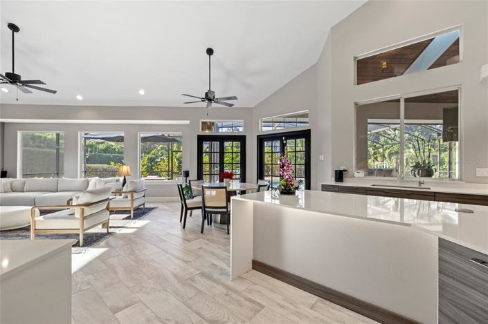 Image No.24-5 Bed House for sale