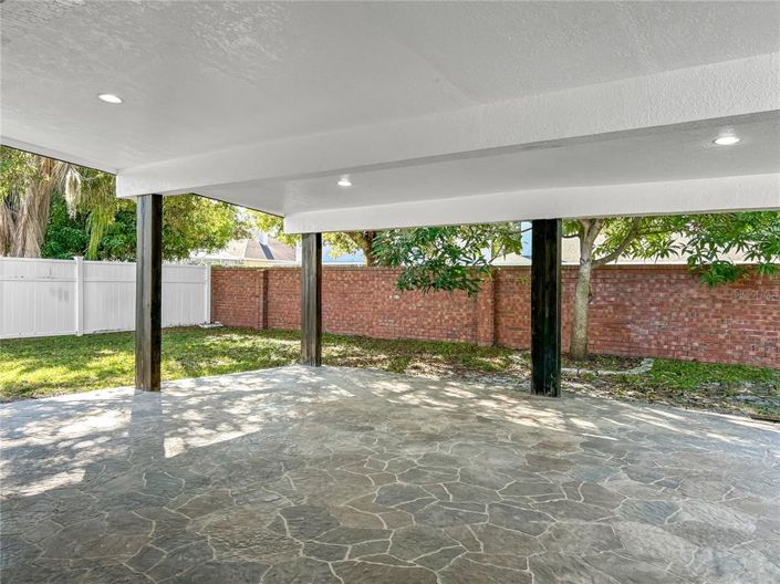 Image No.30-4 Bed House for sale