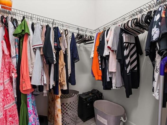 Image No.30-6 Bed House for sale