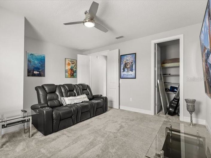 Image No.35-6 Bed House for sale