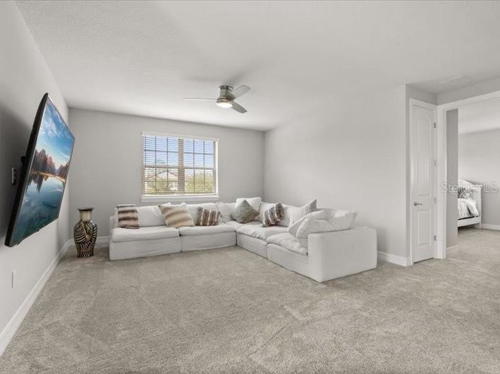 Image No.43-6 Bed House for sale