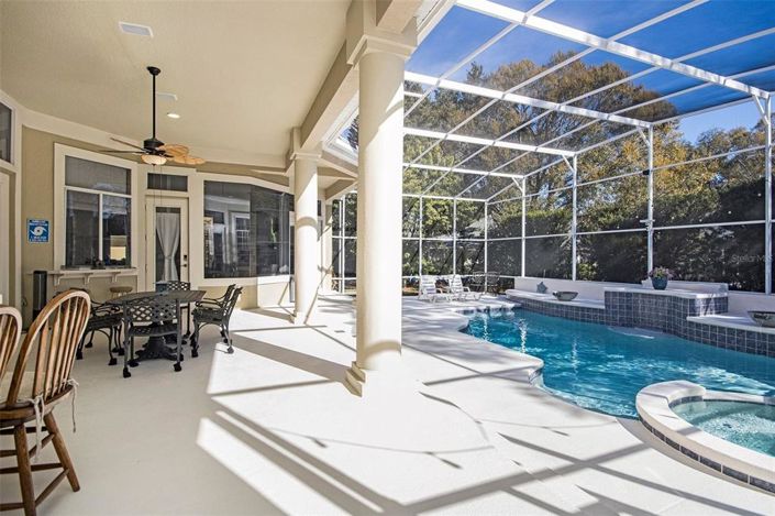 Image No.12-5 Bed House for sale