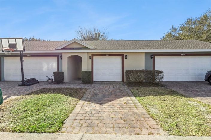 Image No.17-2 Bed Townhouse for sale