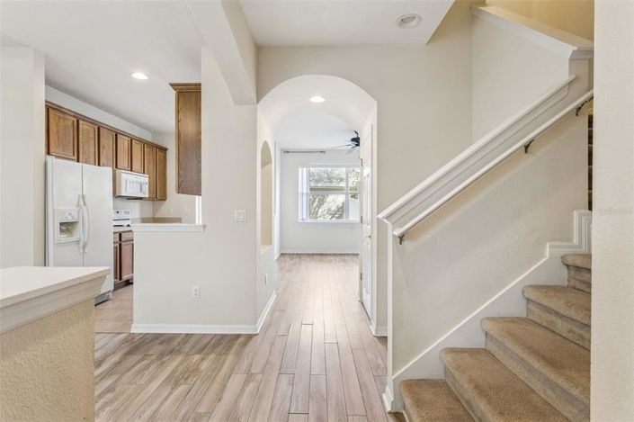 Image No.4-2 Bed Townhouse for sale